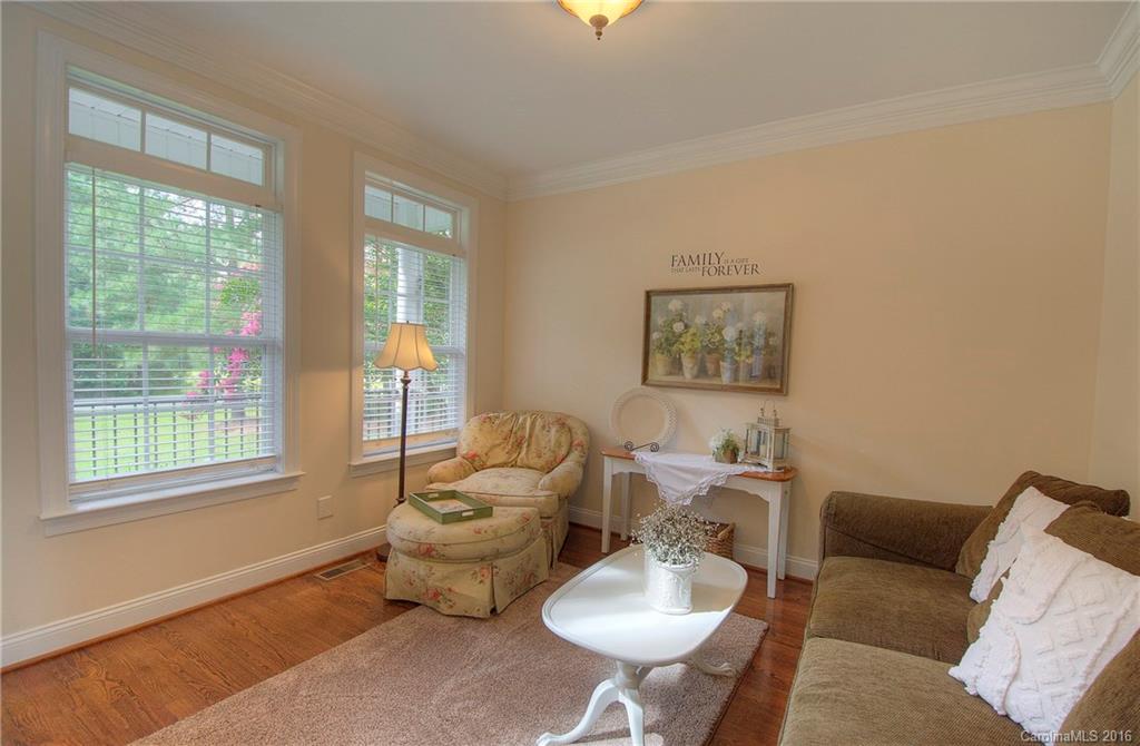 Mariners Bluff - Residential