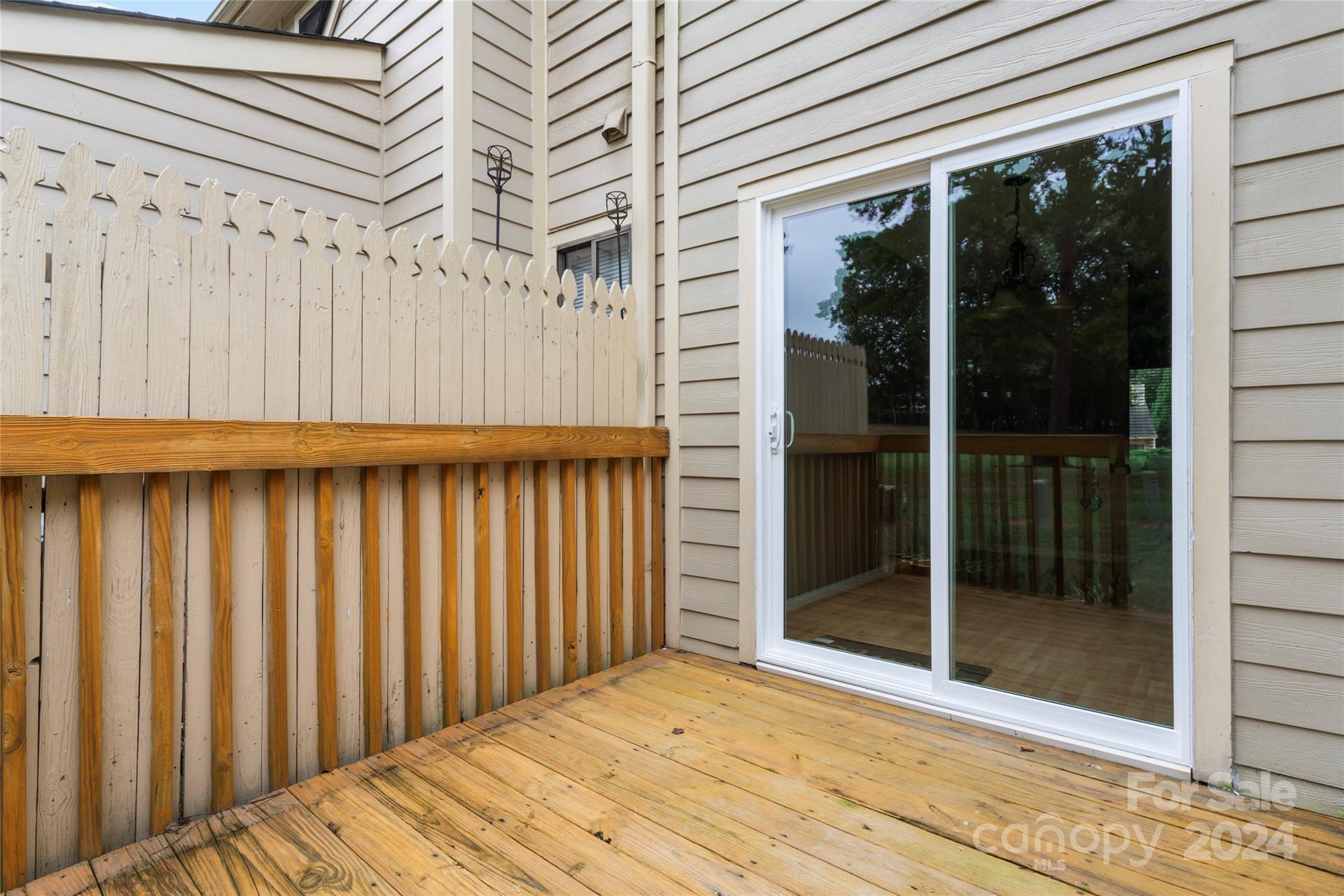 Raintree - Residential