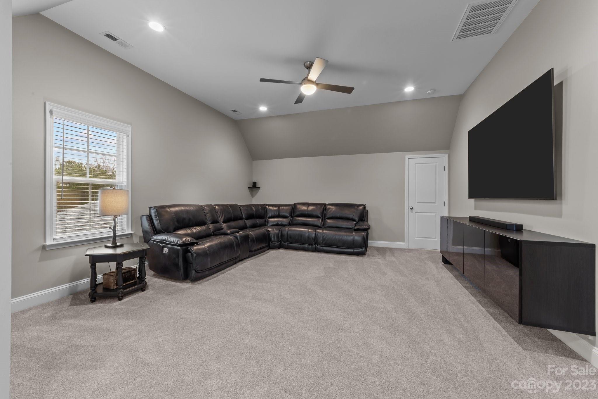 Bedford Farms - Residential