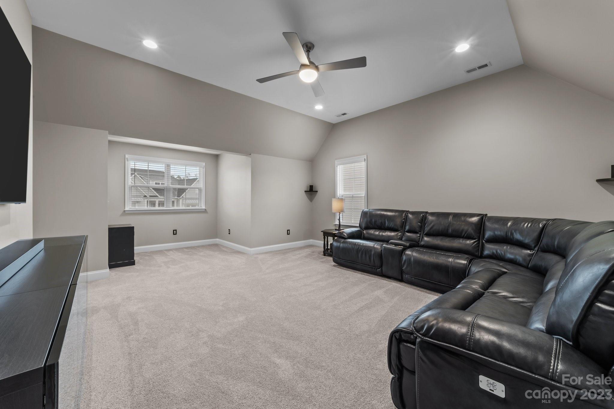 Bedford Farms - Residential