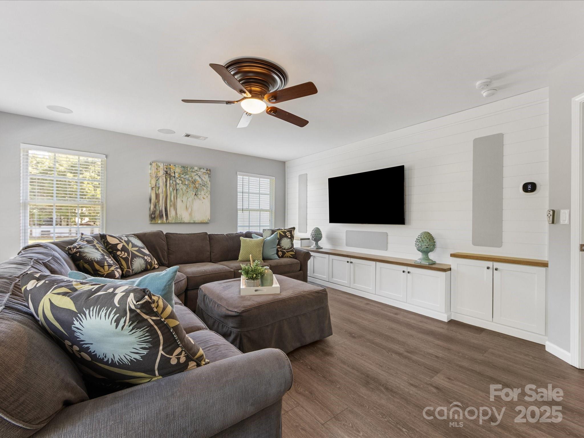 Pleasant Glen - Residential