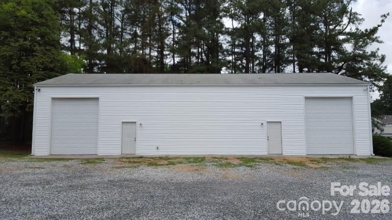 1862 E Landis Highway