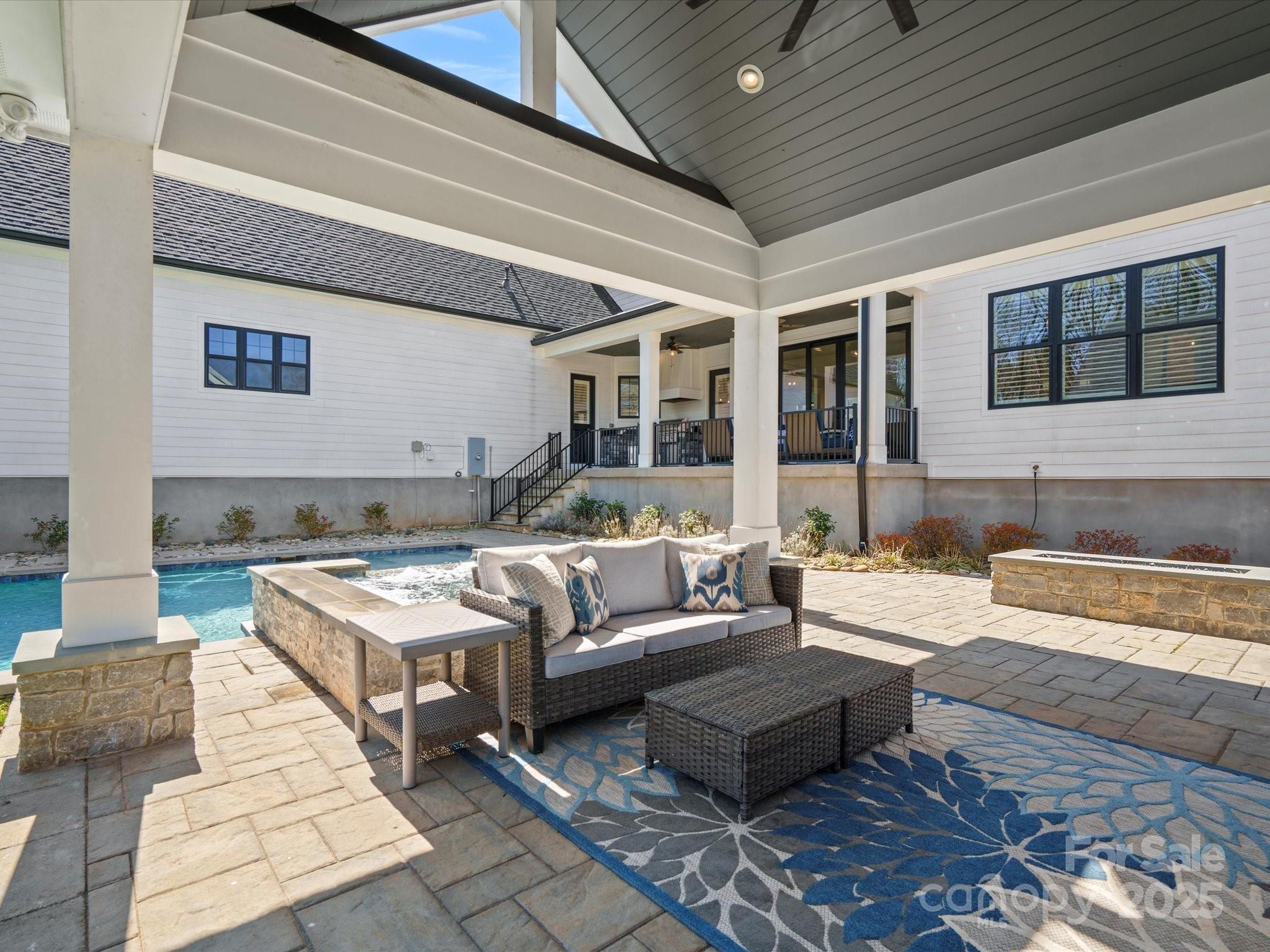 Olde Poplar - Residential