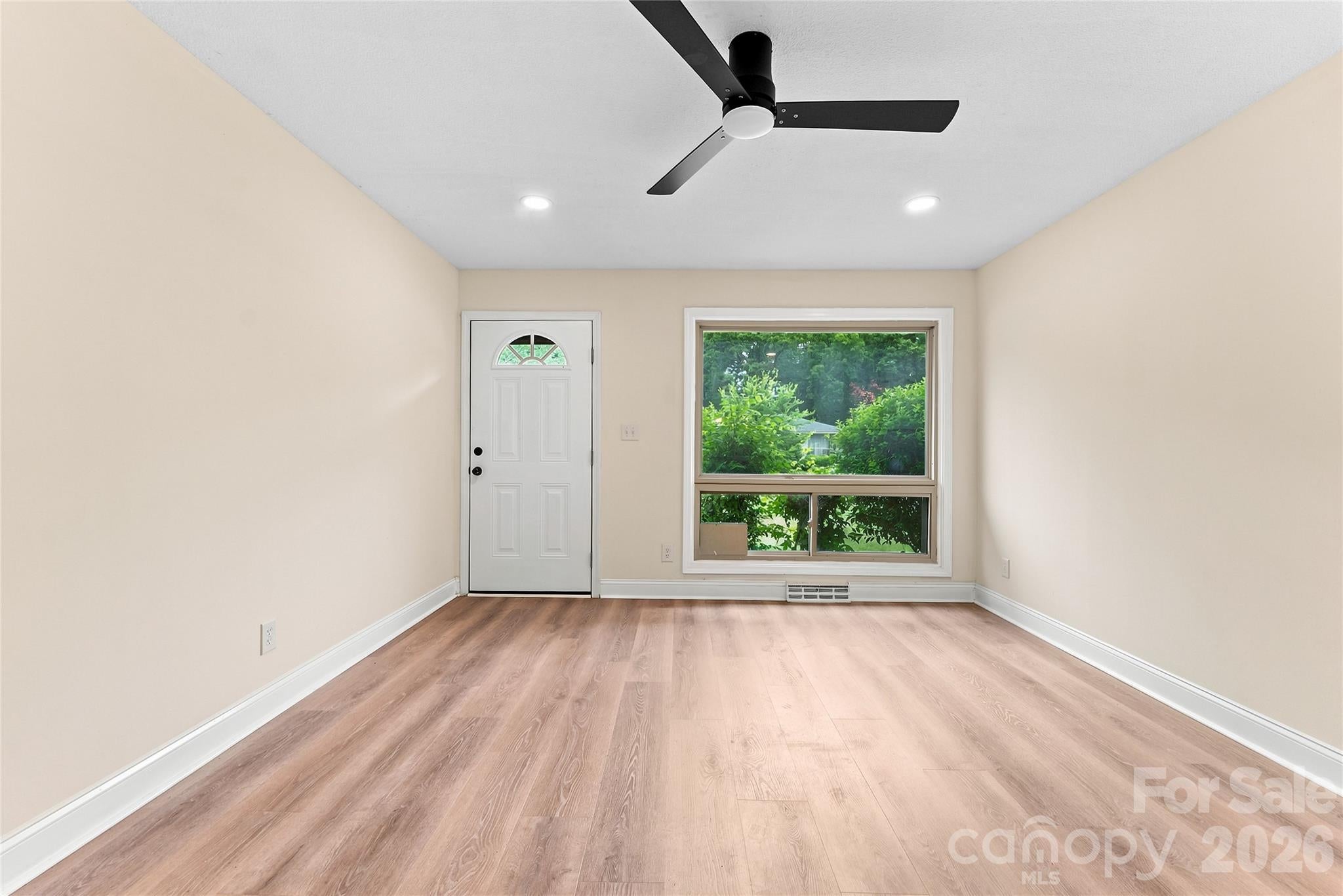 4900 Malibu Drive