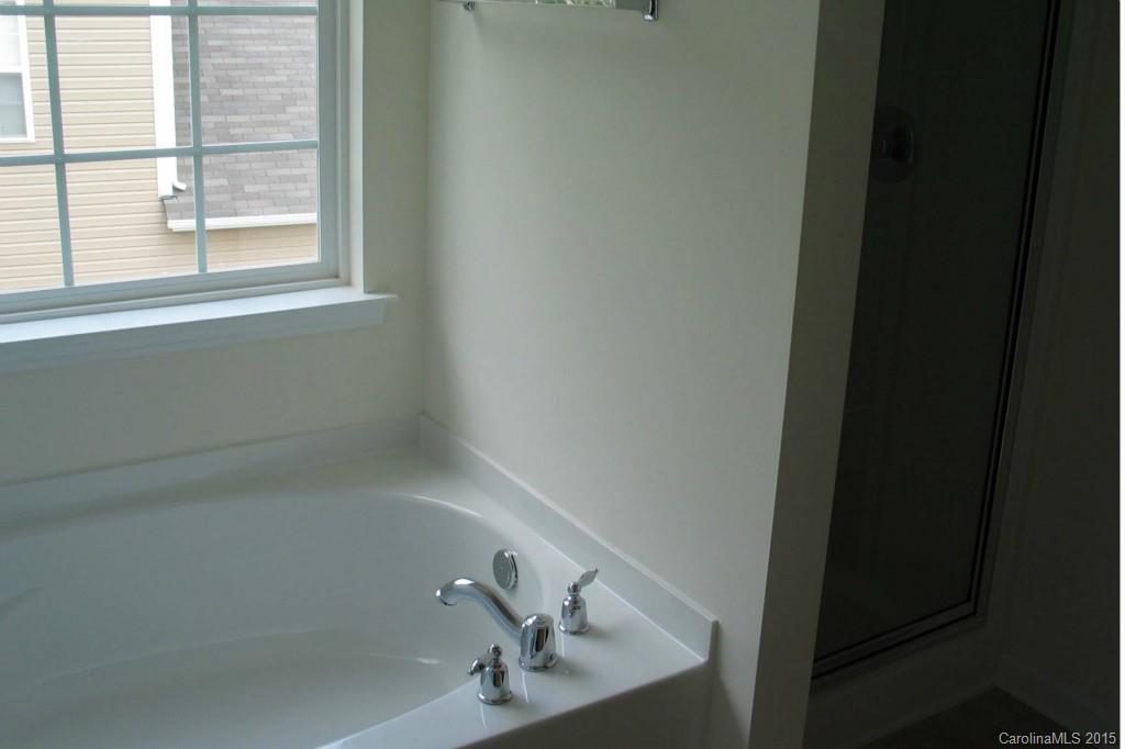 Tanners Creek - Residential Lease