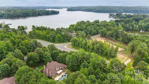 A home in Lake Wylie