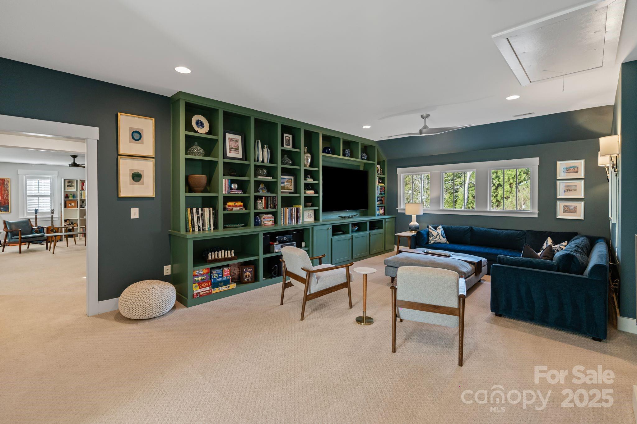 Davidson Hall - Residential