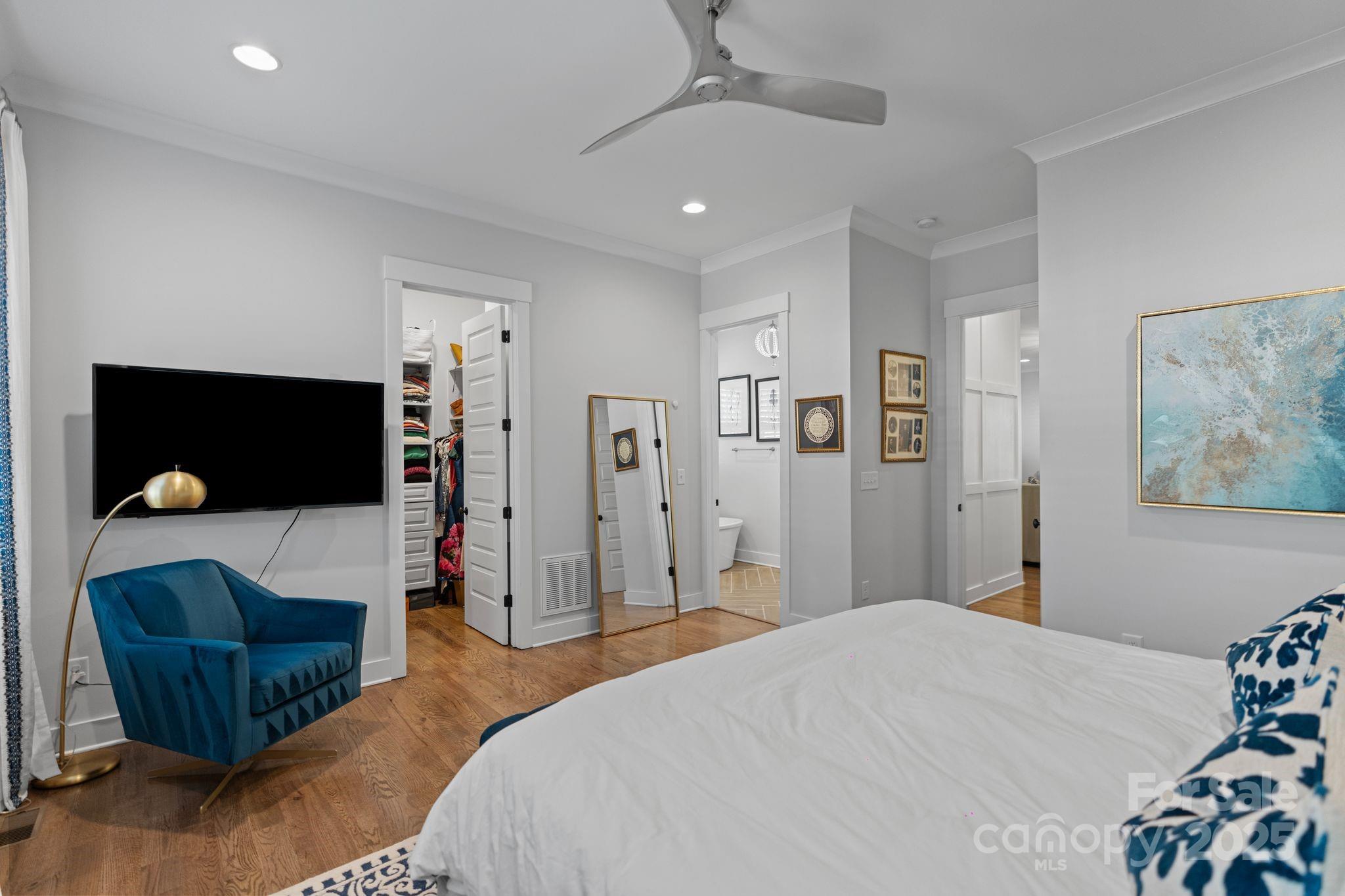 Davidson Hall - Residential