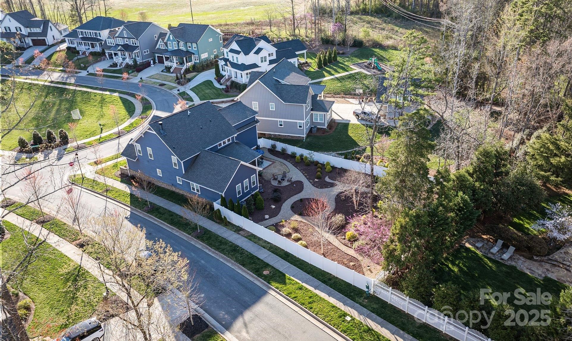 Davidson Hall - Residential