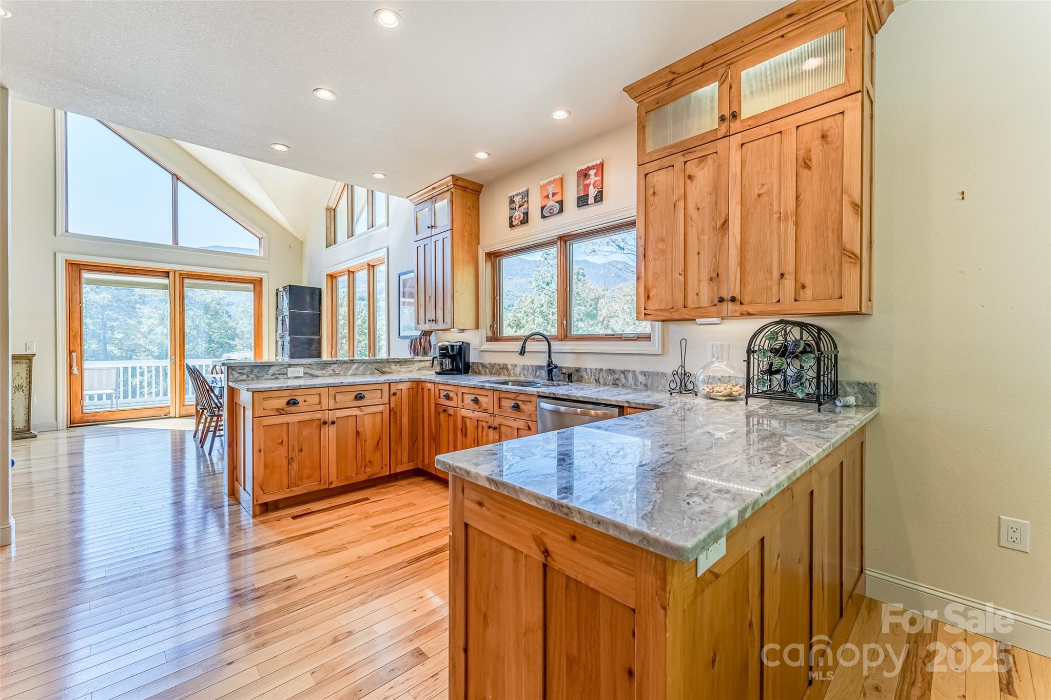 River Run at Mount Mitchell - Residential