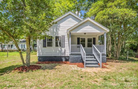 Photo of 908 W Graham Street, Shelby, NC 28150 (MLS # 4409659)