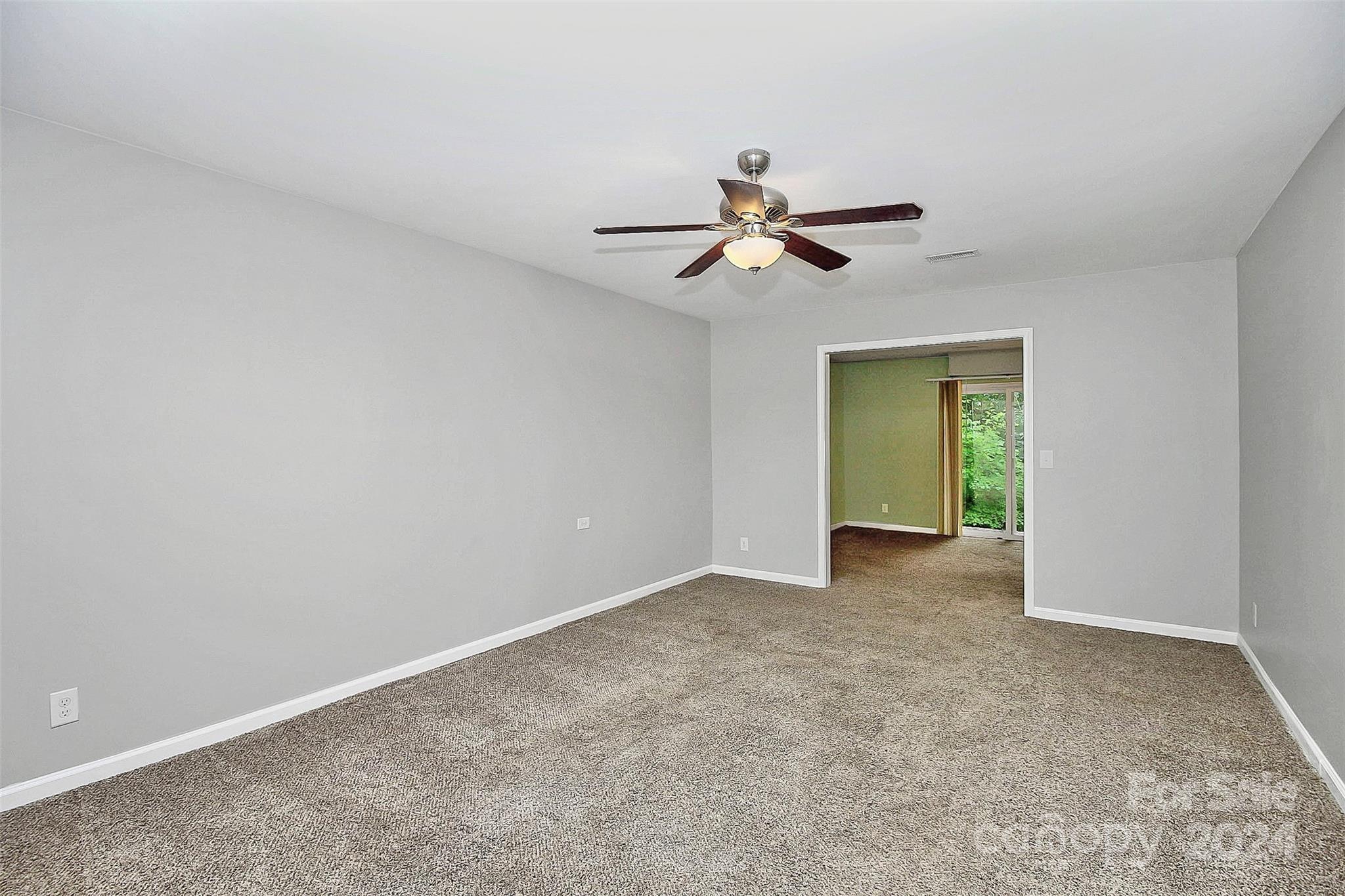 Pawtuckett on The Green - Residential