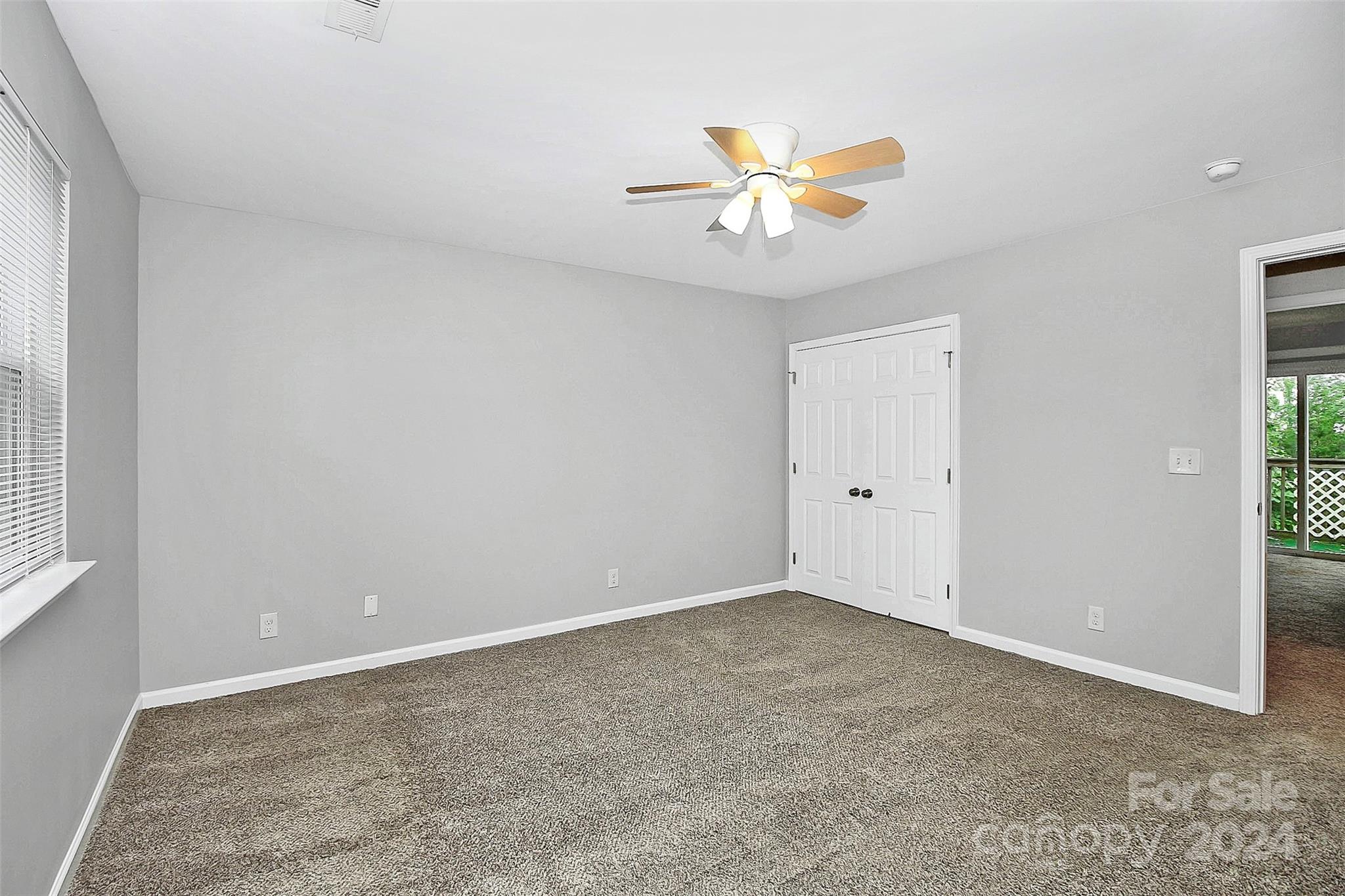 Pawtuckett on The Green - Residential