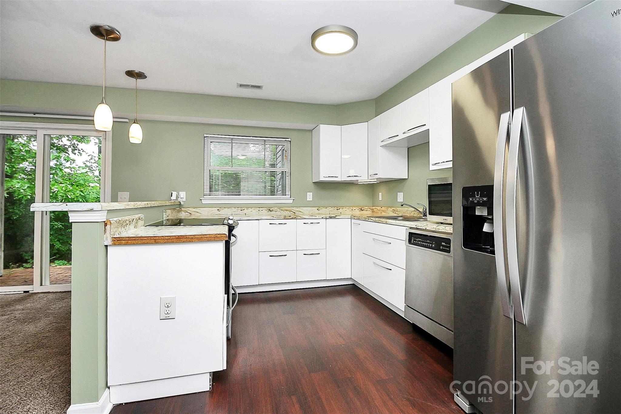 Pawtuckett on The Green - Residential