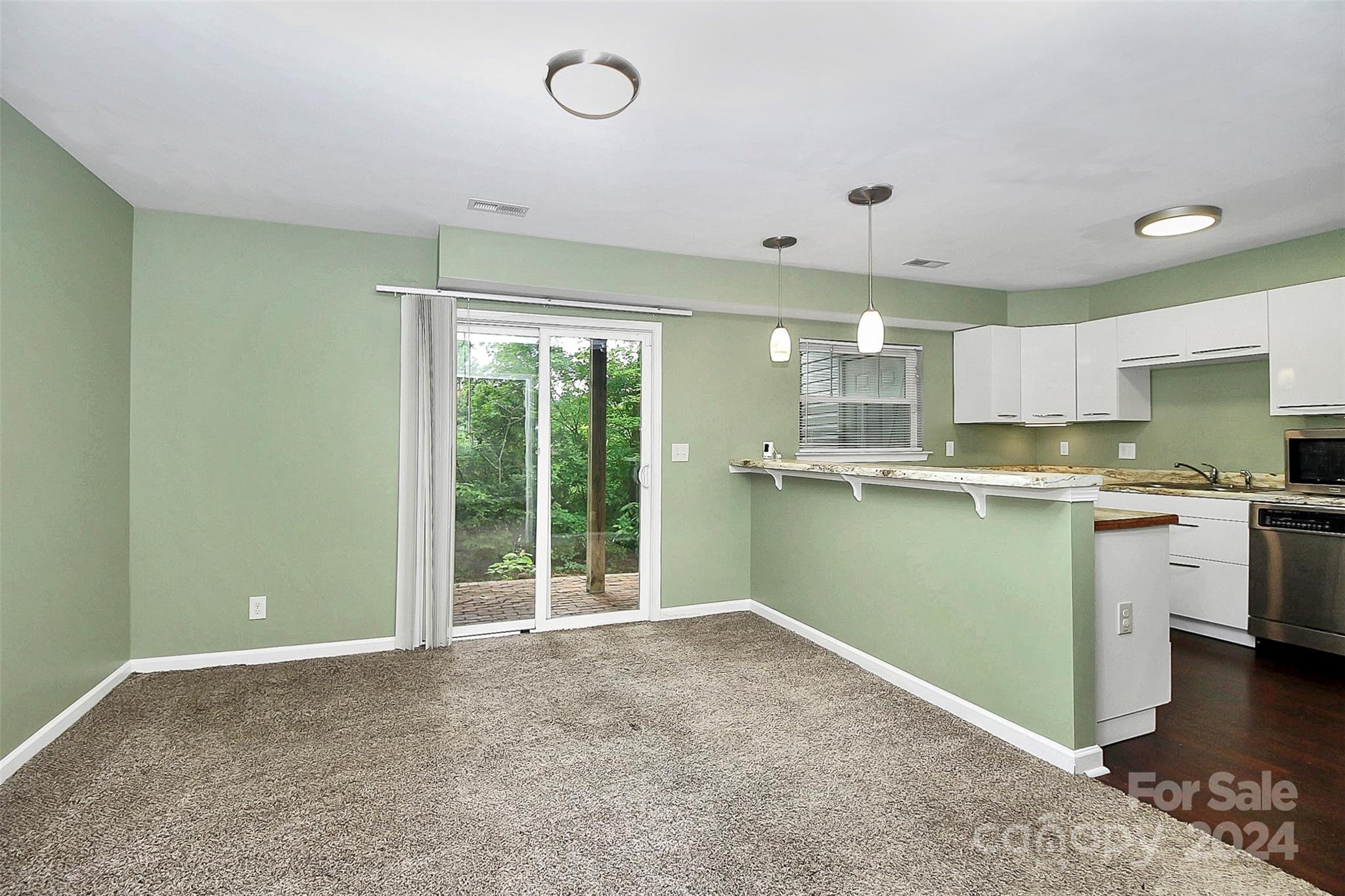 Pawtuckett on The Green - Residential