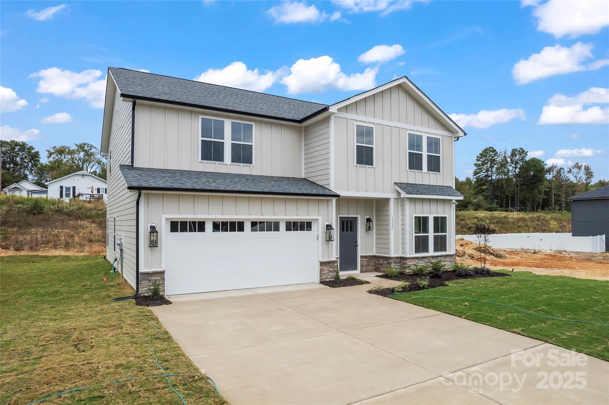 1335 Winged Way 4