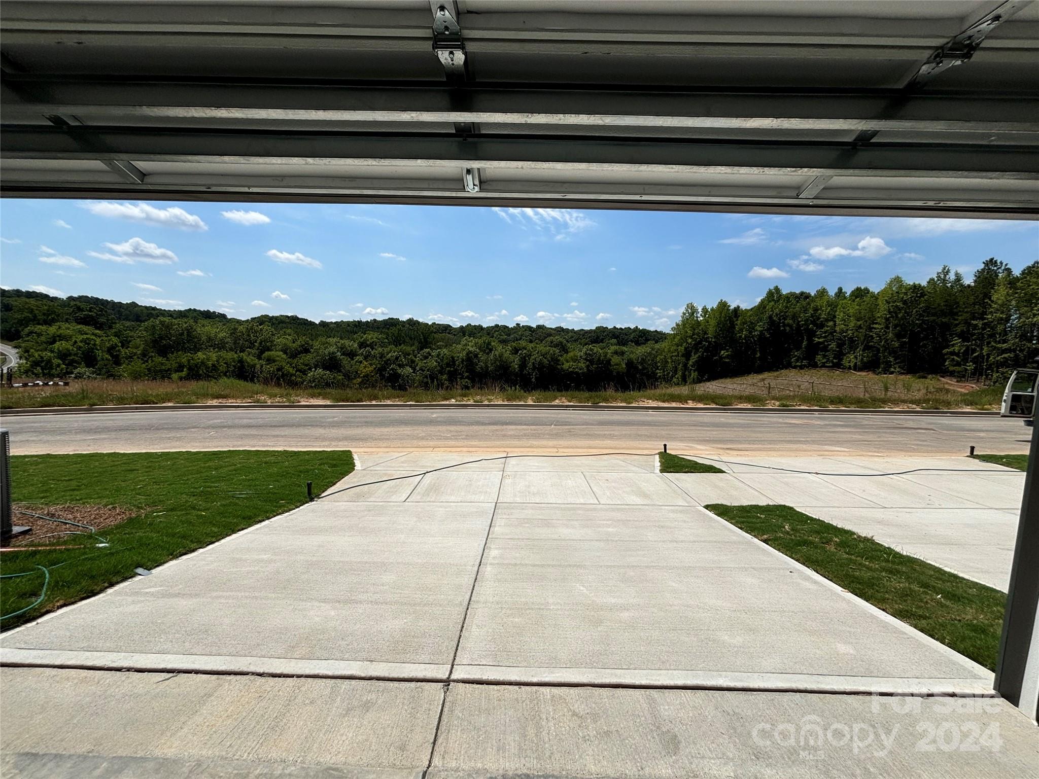 The Ridge at Sugar Creek - Residential