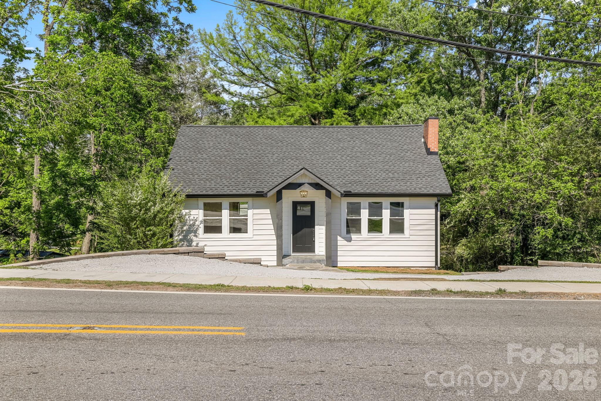 523 Harrison Avenue