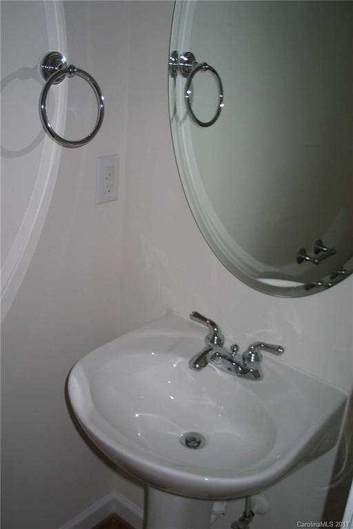 Pine Forest - Residential Lease