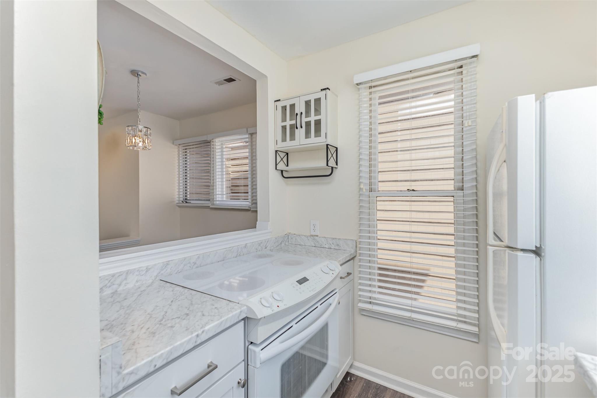 Latta Square - Residential