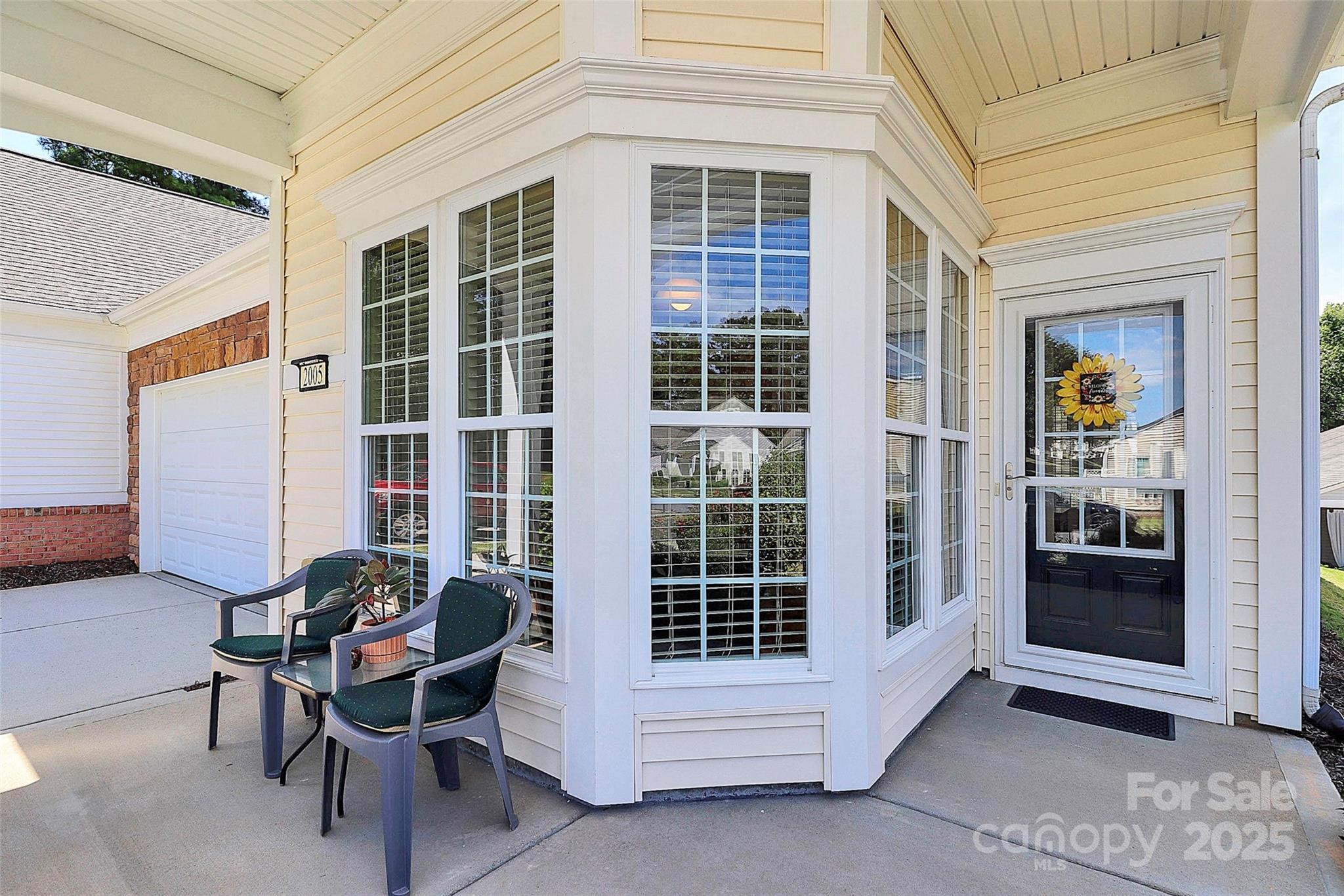 2005 White Cedar Lane