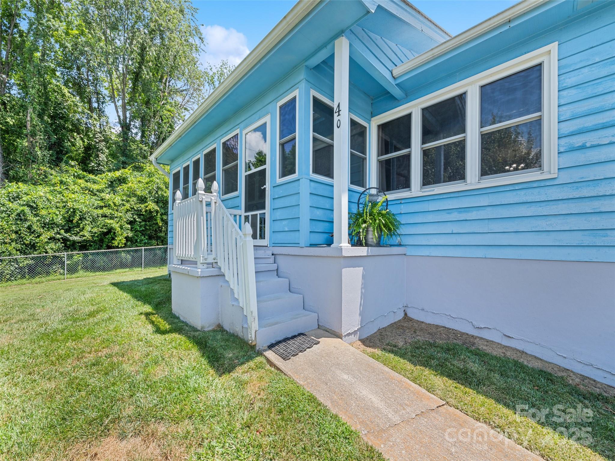 40 Warner Road