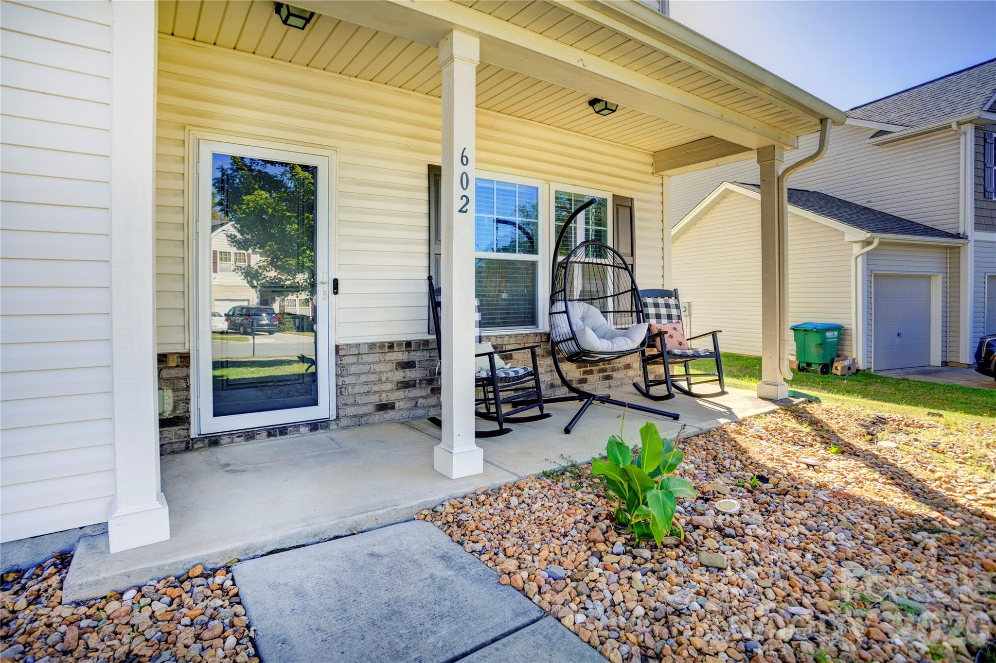 602 Sawtooth Oak Drive