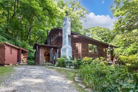 Photo for 557 Tumbling Fork Road