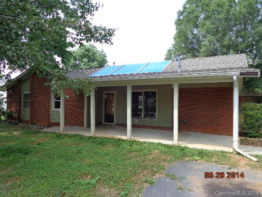 Property to be sold in AS IS condition.  Buyer/ Buyer agent to verify all information.  All offers/ showings must have pre-qual/ proof of funds letter.  Agents, please refer to “Agent Remarks” section of MLS for further instructions. we have been told property is NOT on city water / sewer and buyer needs to verify.