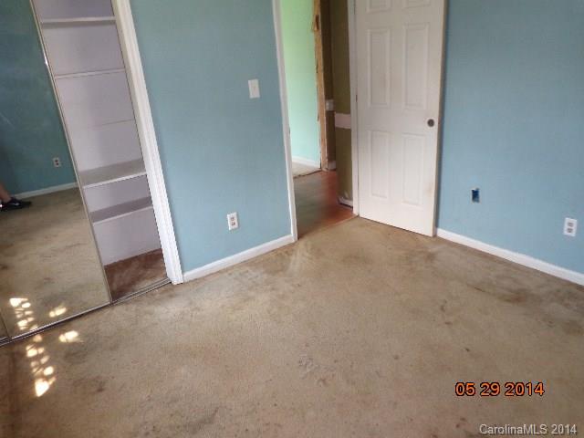 Wood Hollow - Residential