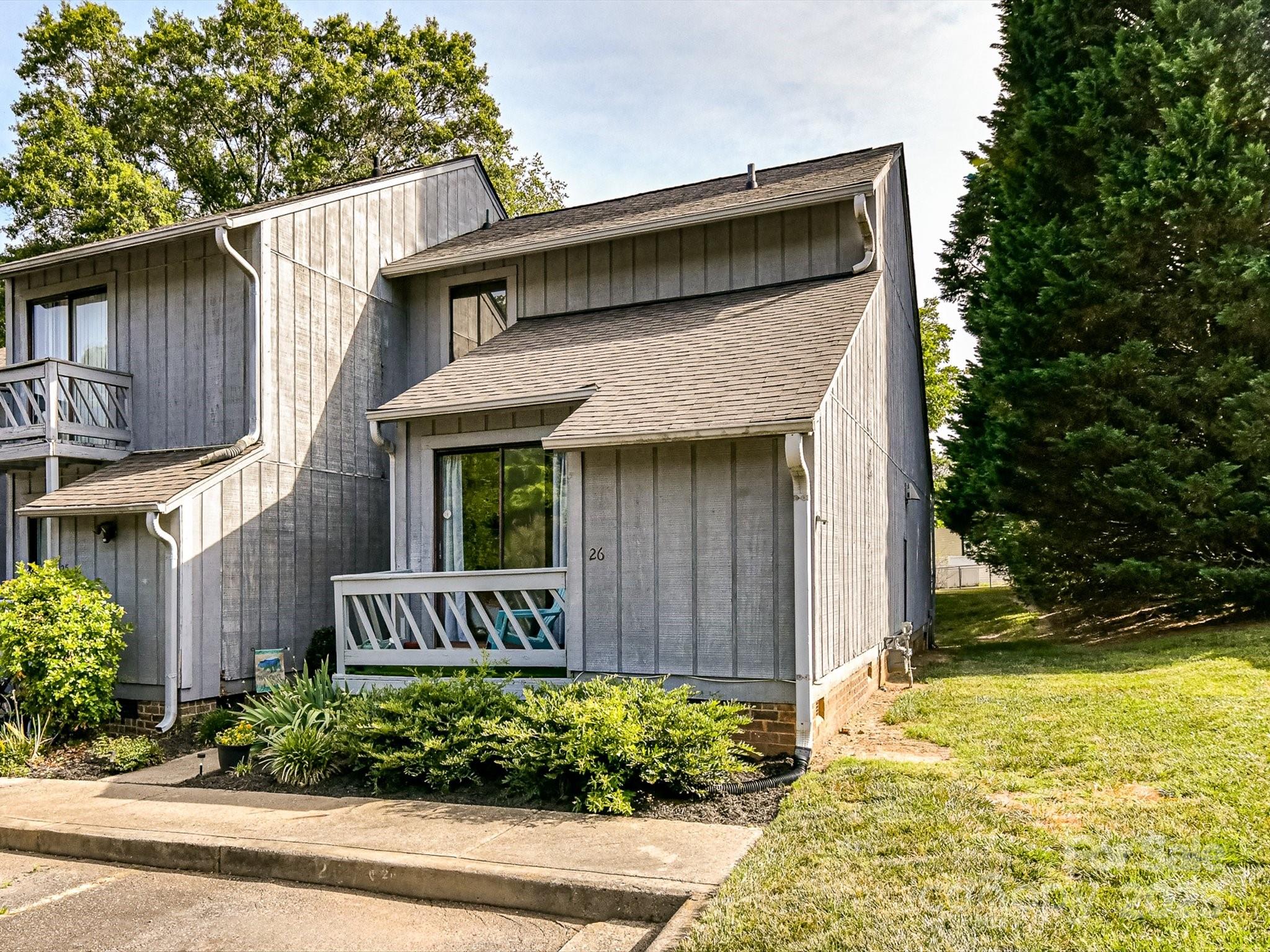 100 Willow Run Drive 26