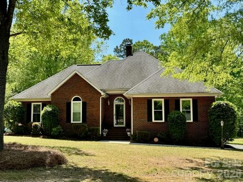 Photo of 400 Arminius Court, Monroe, NC 28110 (MLS # 4363934)