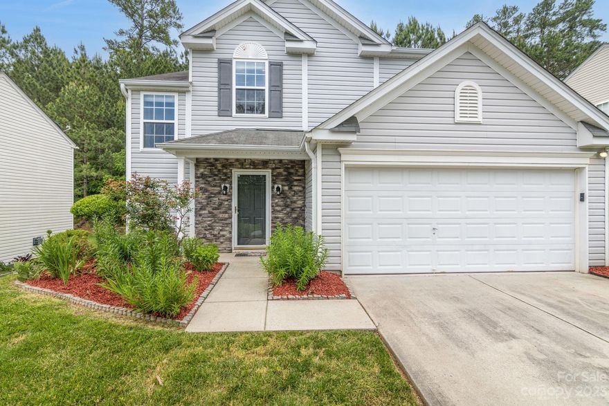 Welcome to this conveniently located home with so much curb appeal! The exterior features stone facade entryway with an immaculately landscaped yard. Entering the home you’ll be greeted by a spacious open living area with a gas fireplace, the kitchen includes an area for seating plus a gas range. Double doors lead you out to the back patio overlooking tall trees giving you a feeling of nature and seclusion. Back yard also has a storage shed. Second floor includes primary bedroom with laminate flooring, spacious walk-in closet, an en suite bathroom that includes a soaking tub, a separate shower, and a double sink vanity. 2 additional bedrooms upstairs. The Woodlands neighborhood has a large pool for residents to enjoy. Close to 485 and 77 making for an easy commute, only 15 minutes to uptown! Close to shopping, restaurants, a public golf course, tons of recreation and dining to choose from! Showings start Thursday 5/11.