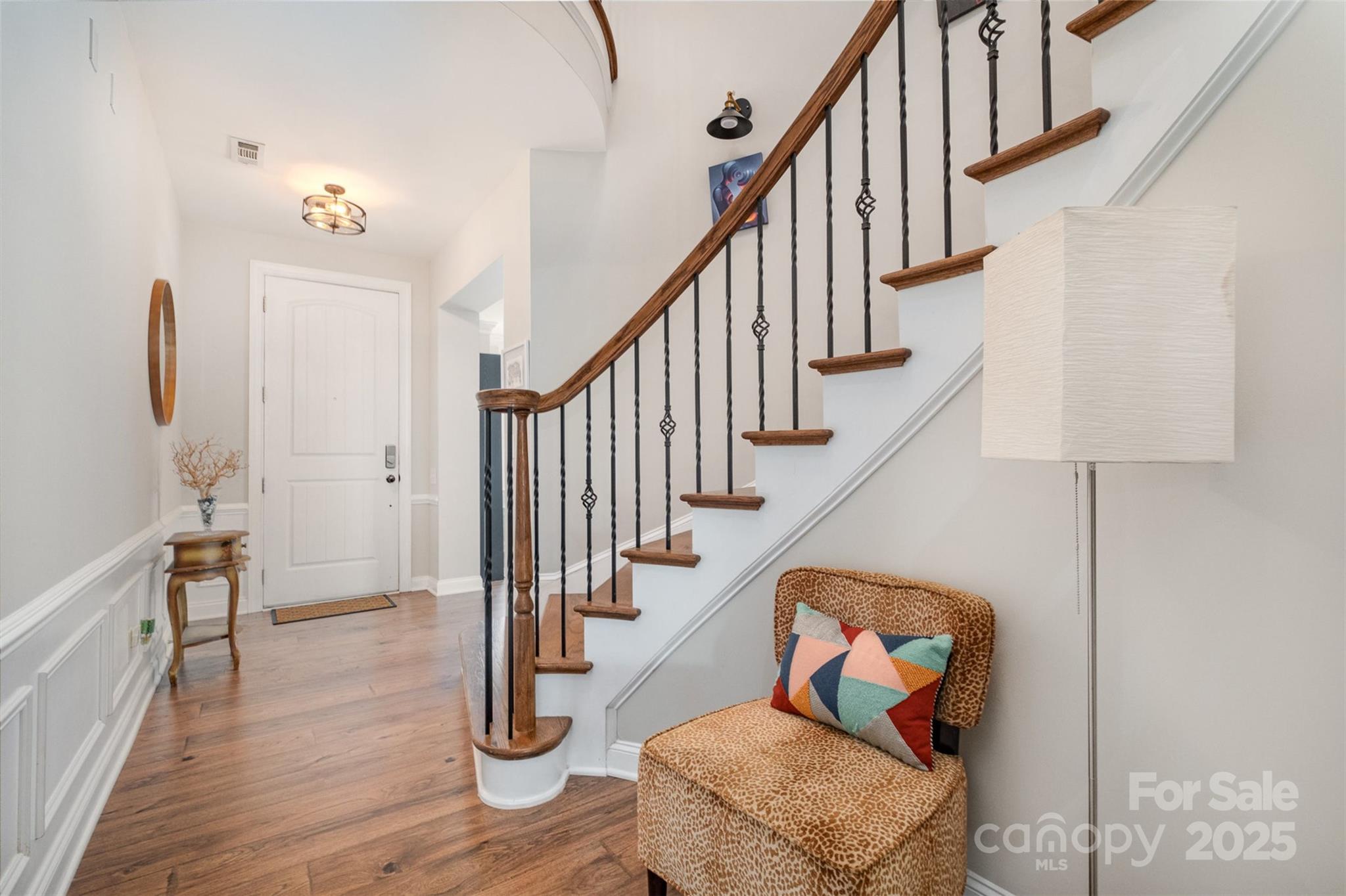9422 Ridgeforest Drive
