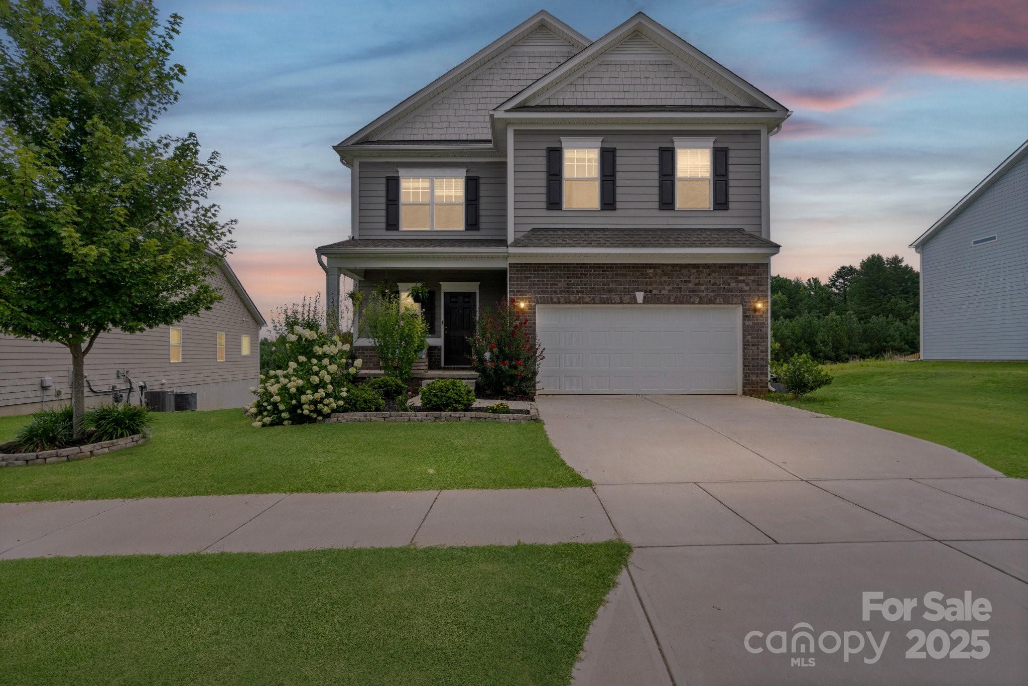 The Pines - Residential