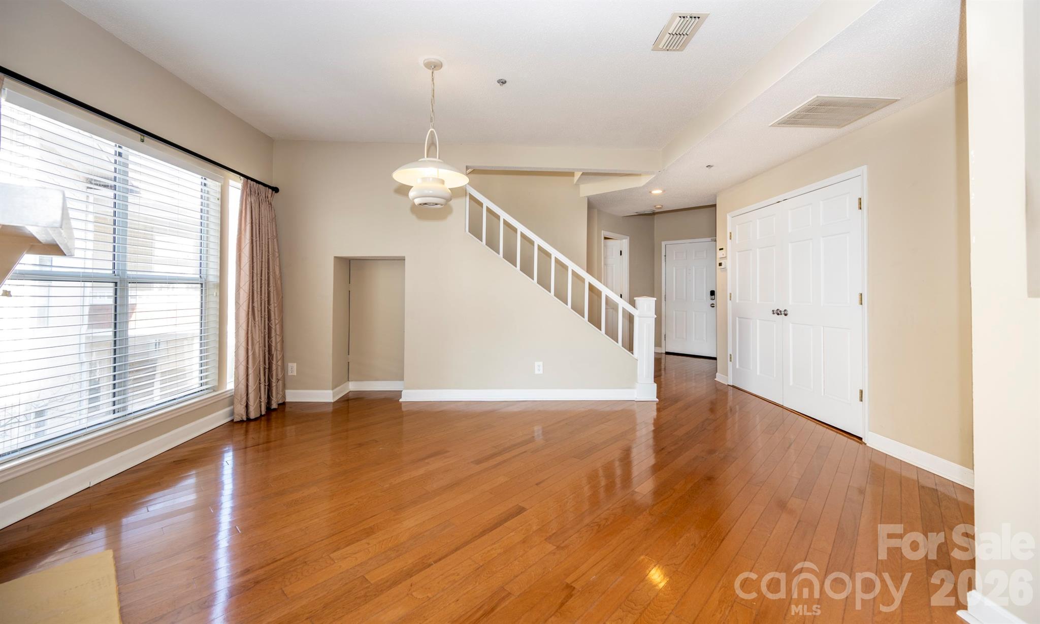 Biscayne - Residential