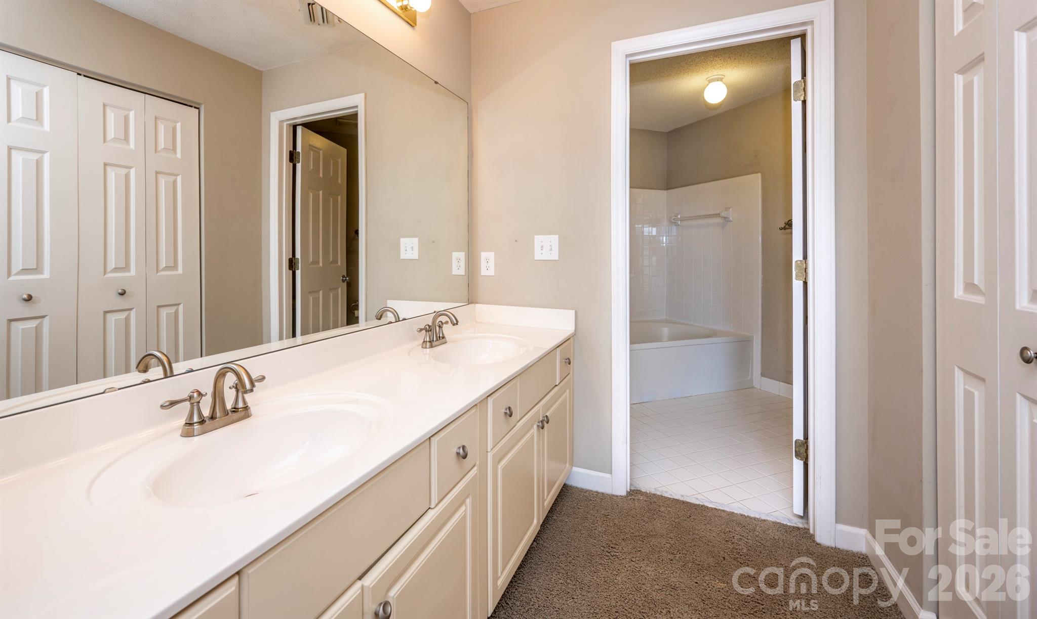 Biscayne - Residential