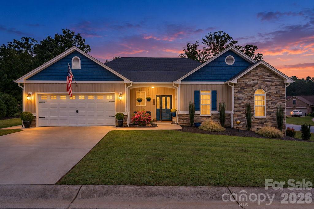 1115 King George Court