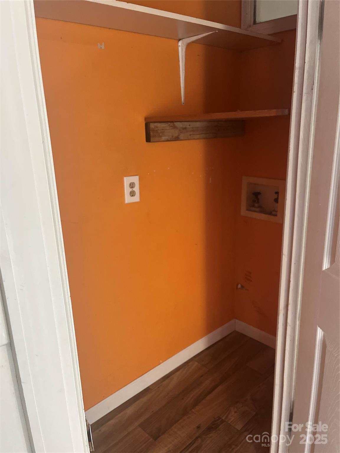 Love Acres - Residential