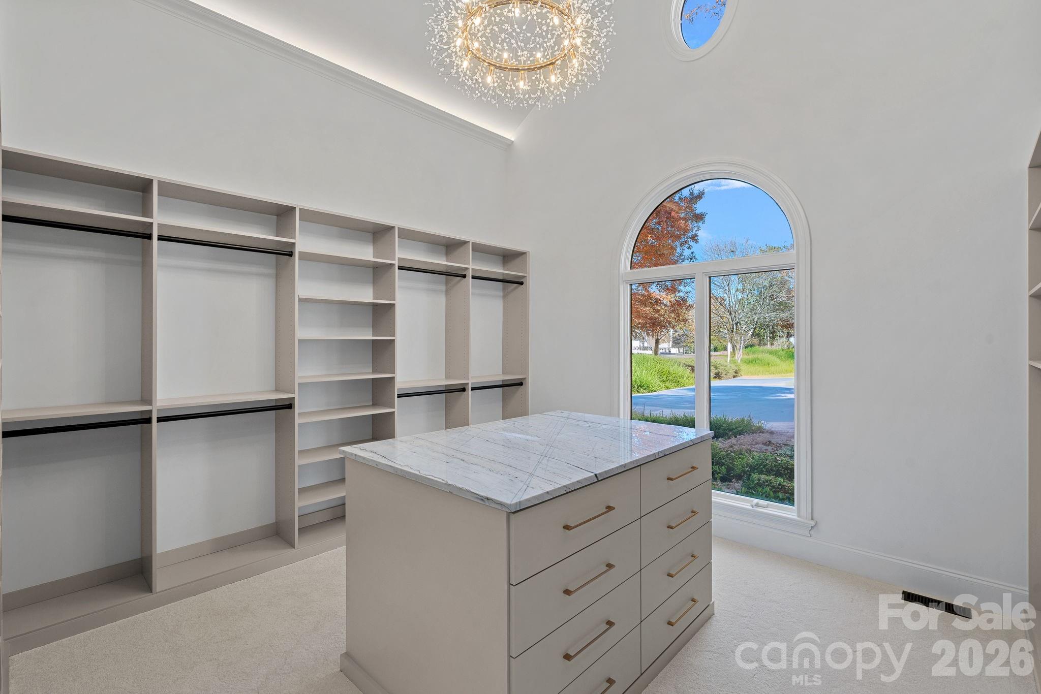 The Peninsula - Residential