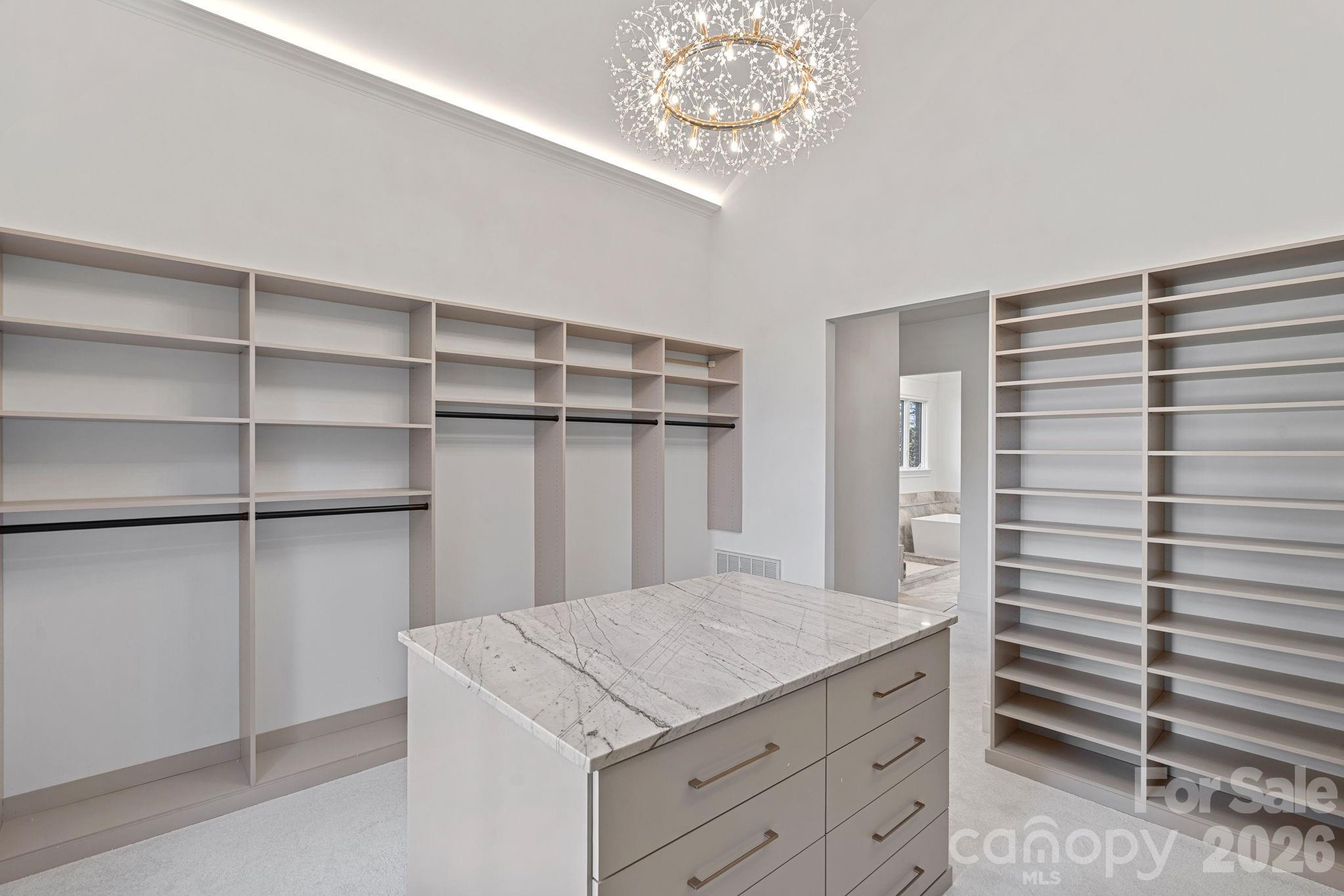 The Peninsula - Residential