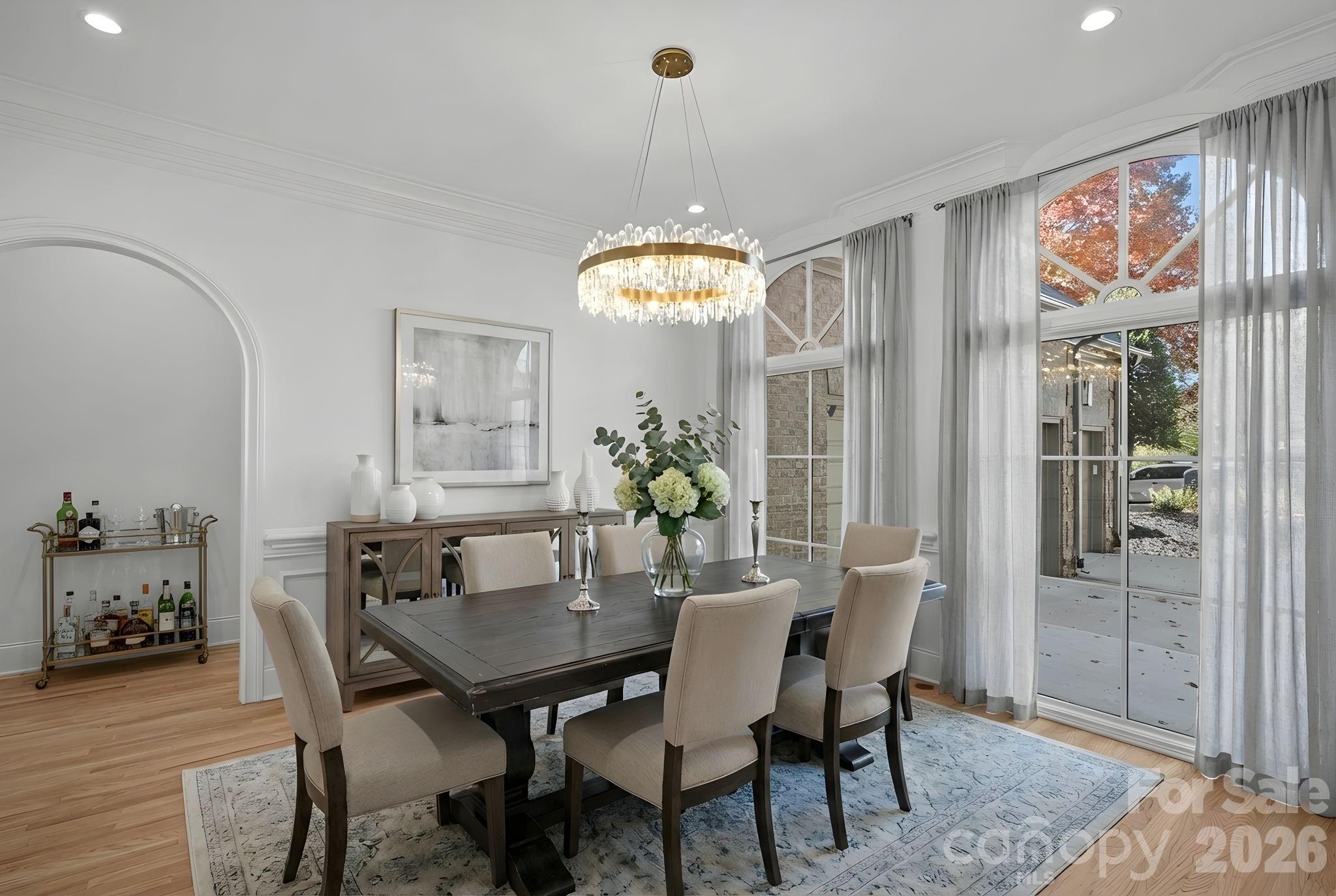 The Peninsula - Residential