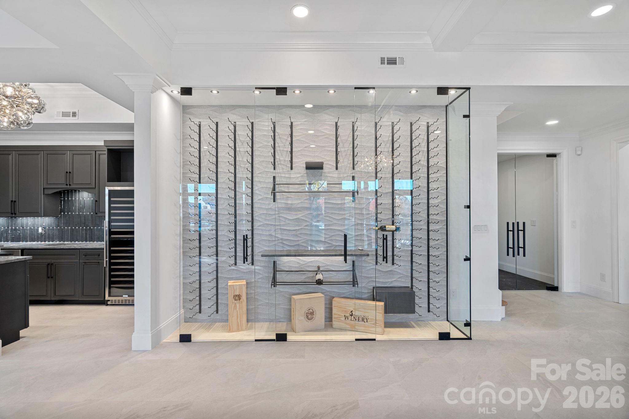 The Peninsula - Residential