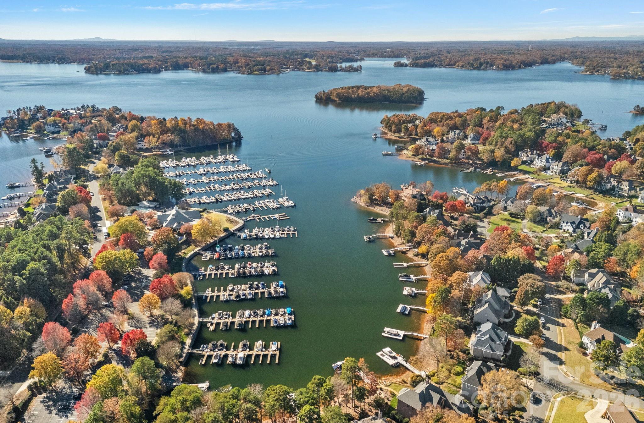 The Peninsula - Residential