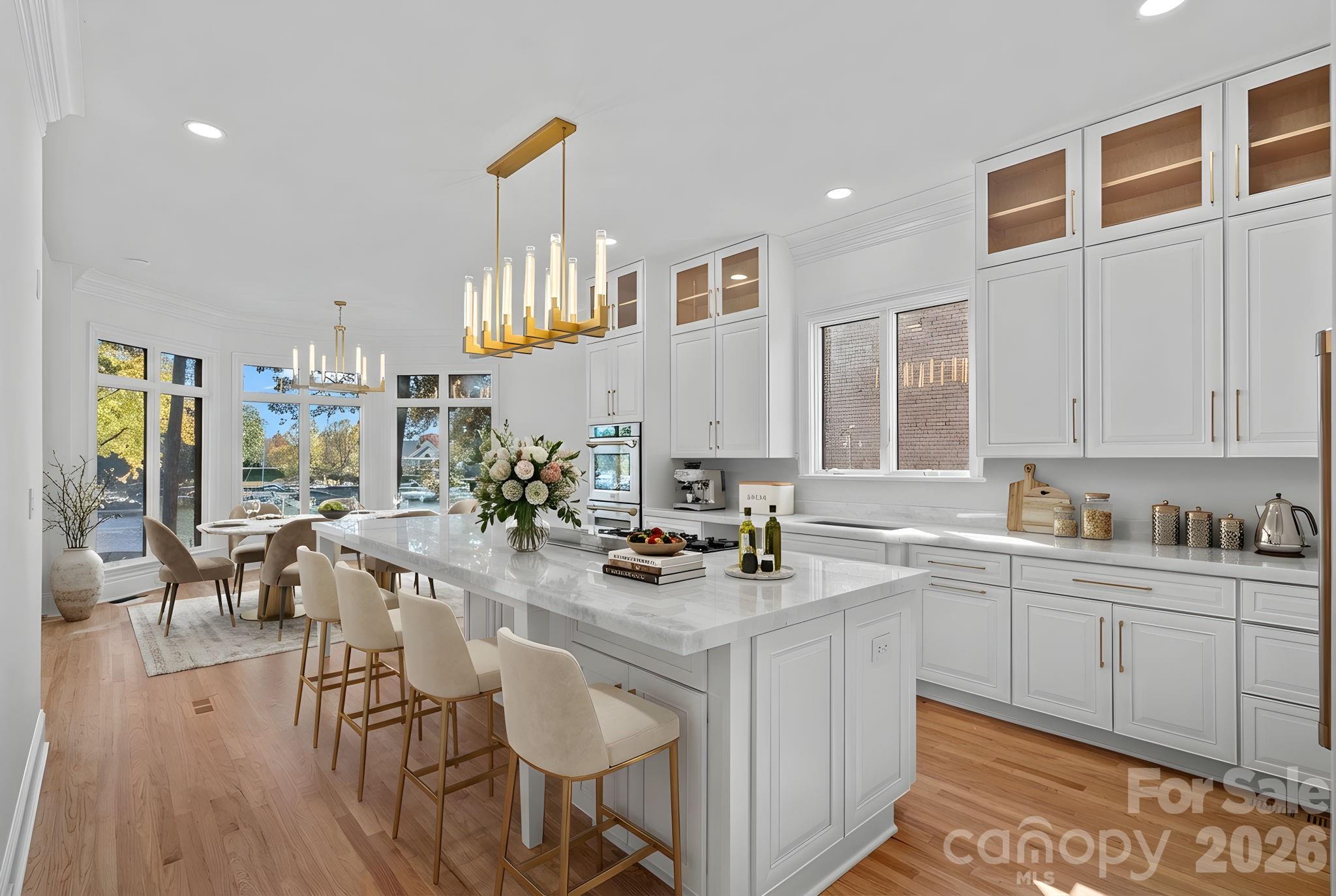 The Peninsula - Residential