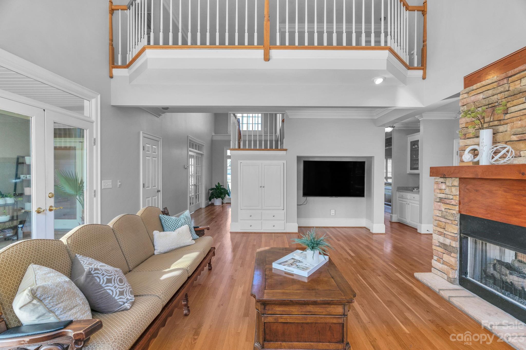 Walden Pond - Residential