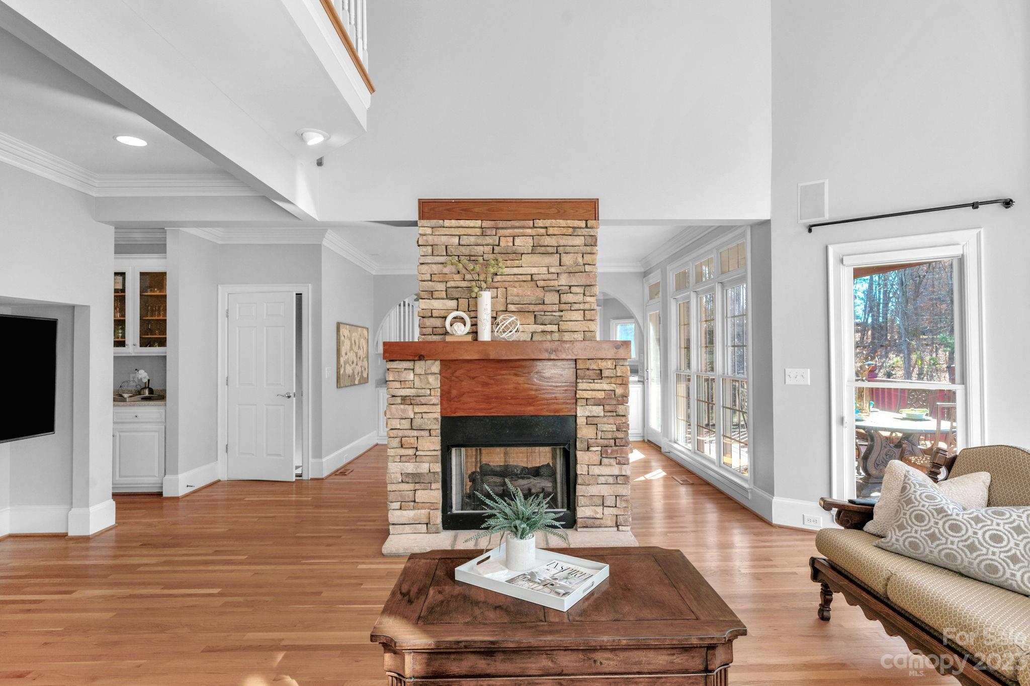 Walden Pond - Residential