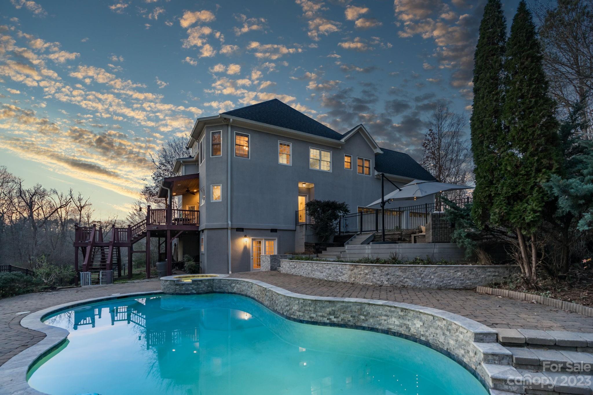 Walden Pond - Residential