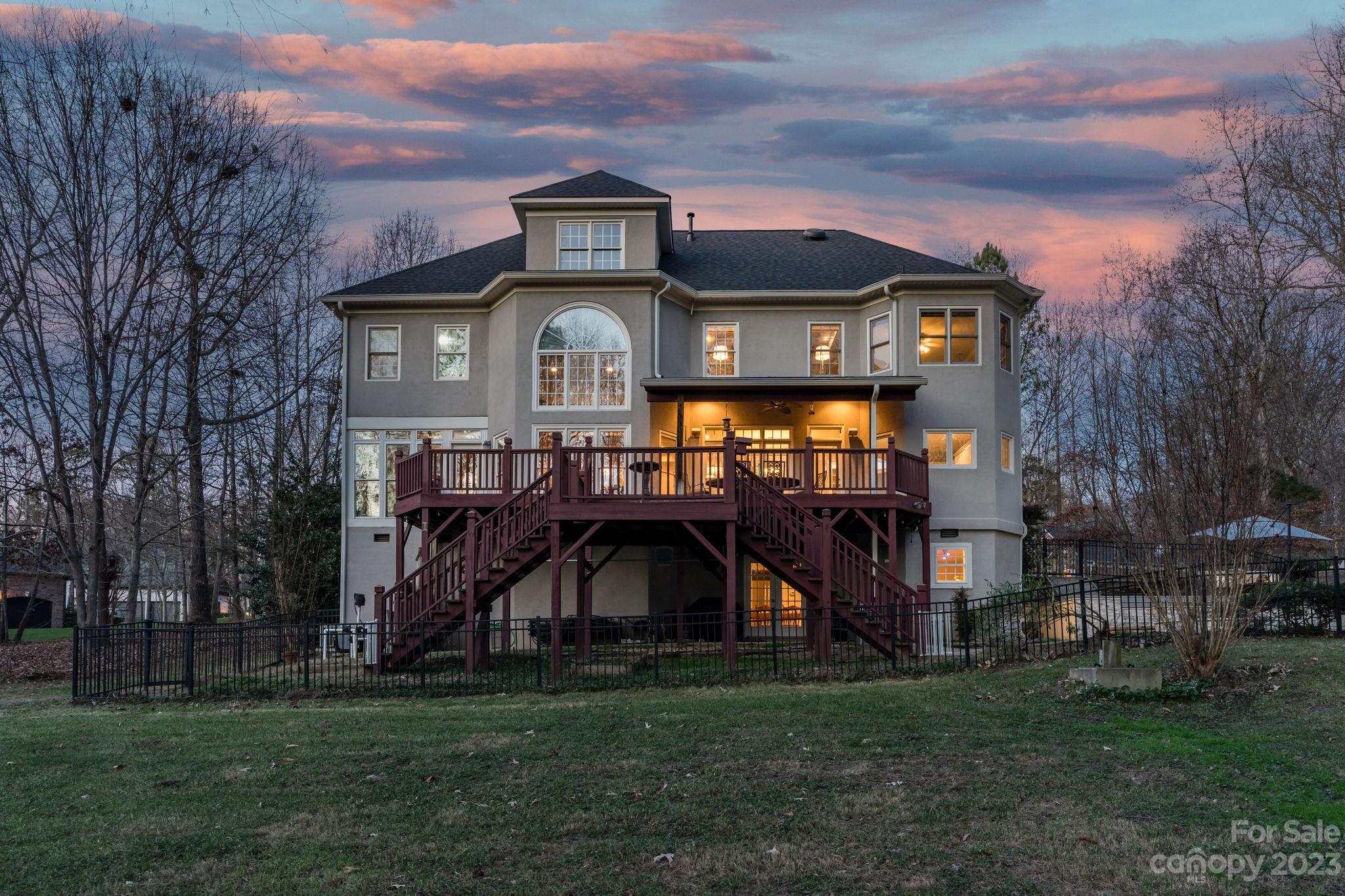 Walden Pond - Residential