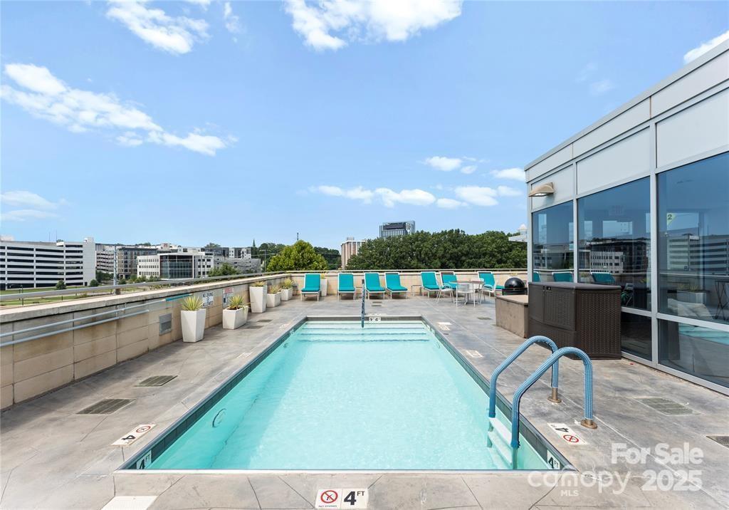 Metropolitan - Residential